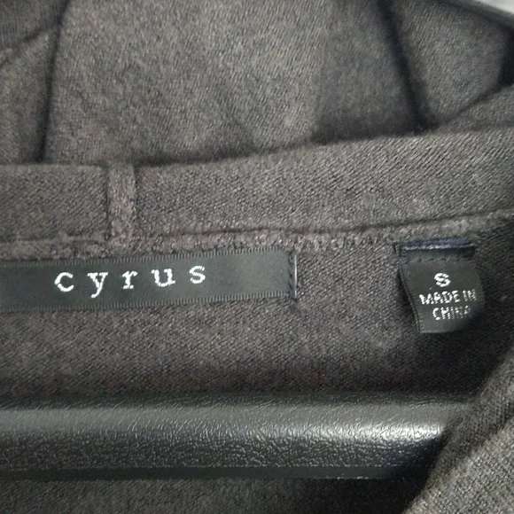 $Cyrus dark grey hooded pullover lightweight pocket ribbed sleeve sweater Size S - Picture 6 of 9